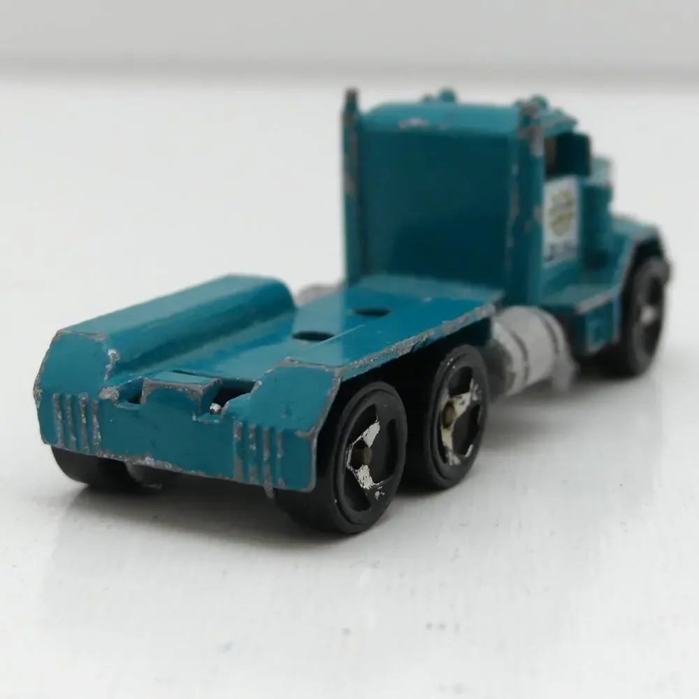 Hot Wheels description features